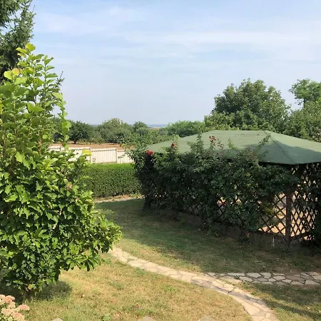 Homestay Panzio Rust In Lanycsok